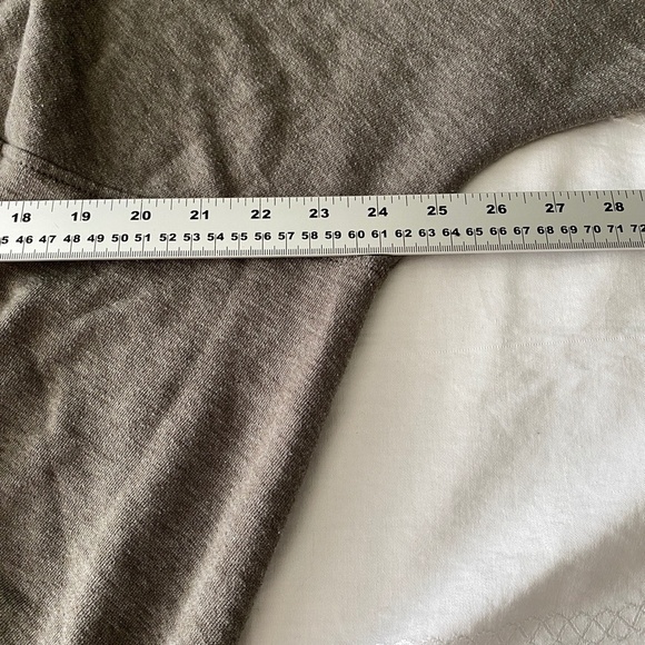 Bluenotes Women's Large Long Sleeve Open Shrug Draped Collar Gray Below Waist - Picture 9 of 12